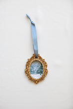 Load image into Gallery viewer, Falling Snow Ornament
