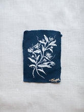Load image into Gallery viewer, Étude de Rose No. 3
