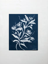 Load image into Gallery viewer, Étude de Rose No. 3
