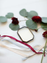 Load image into Gallery viewer, Pink Hydrangea Ornament
